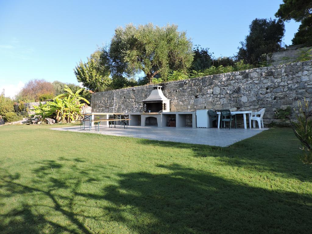 Villa Theodora Lakíthra 外观 照片